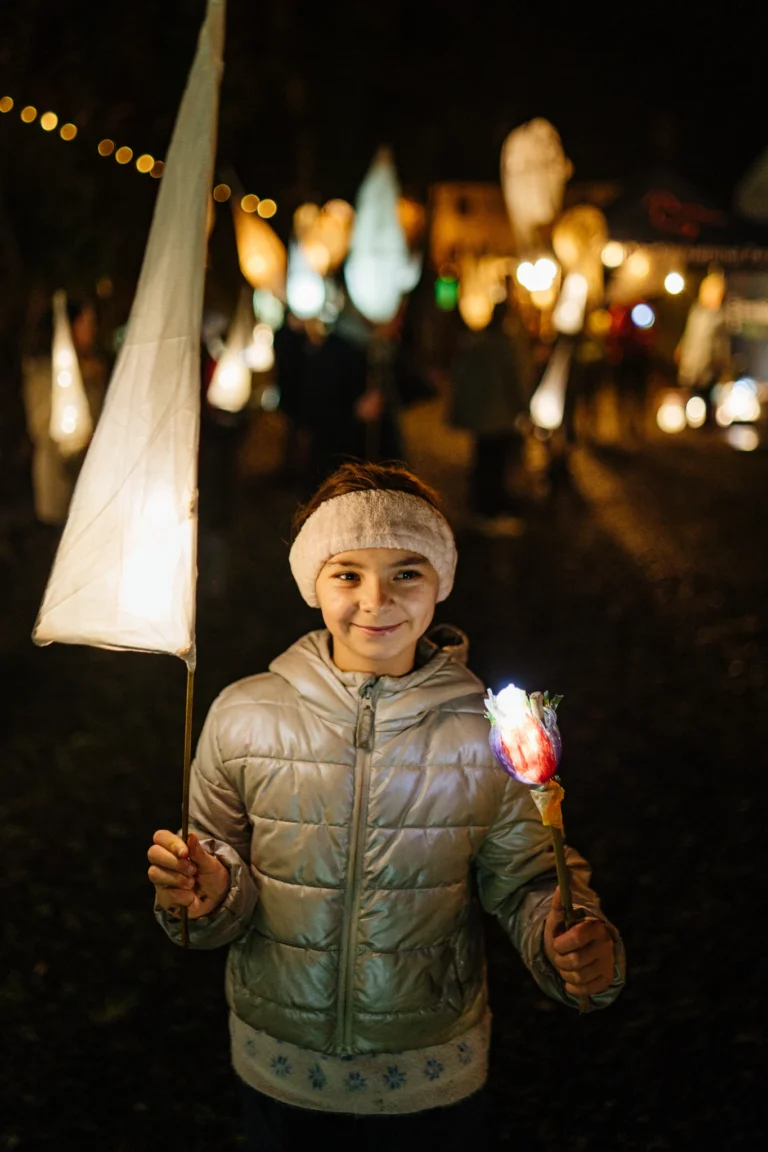 Lantern Walk & Kila COncert (49)_compressed