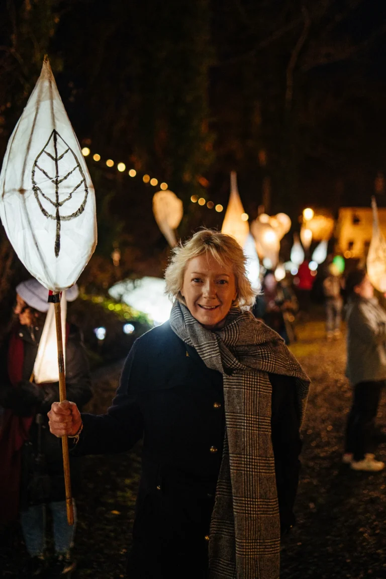 Lantern Walk & Kila COncert (50)_compressed