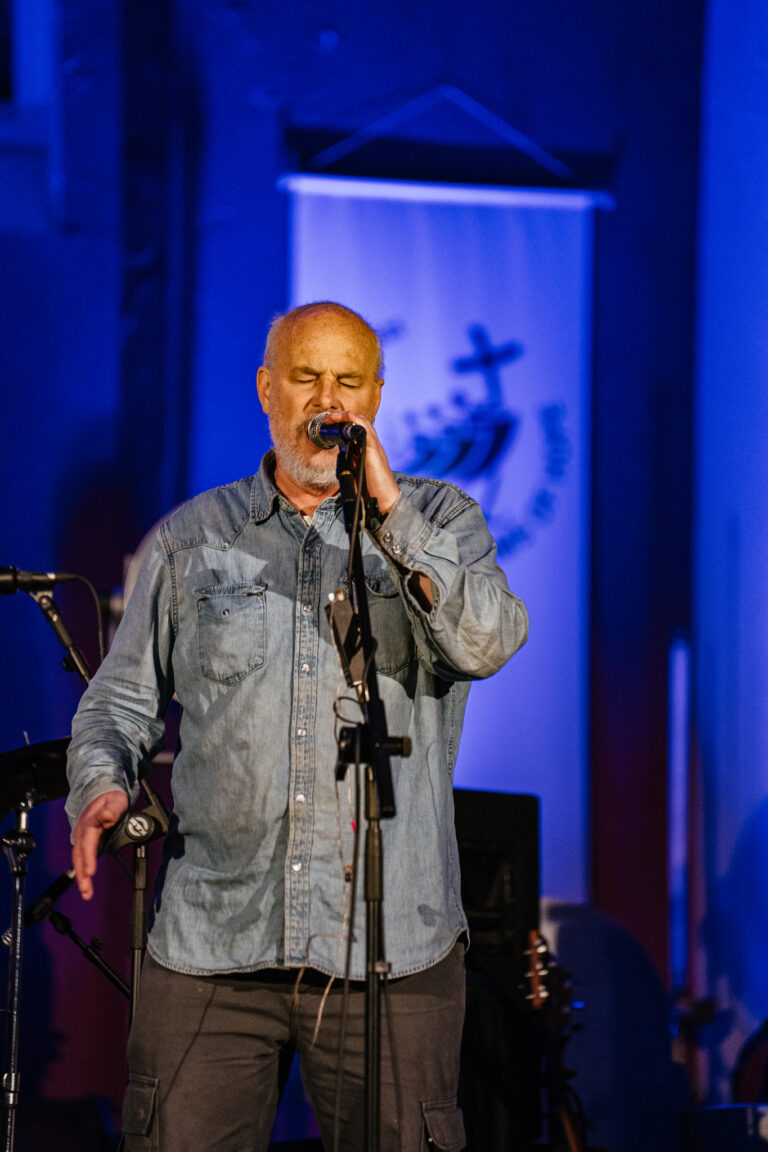 Lantern Walk & Kila Concert (42)